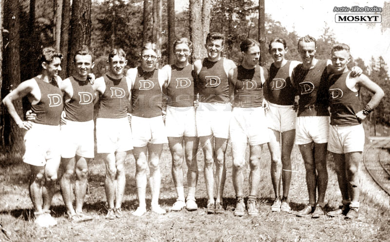 Dickey club 1930